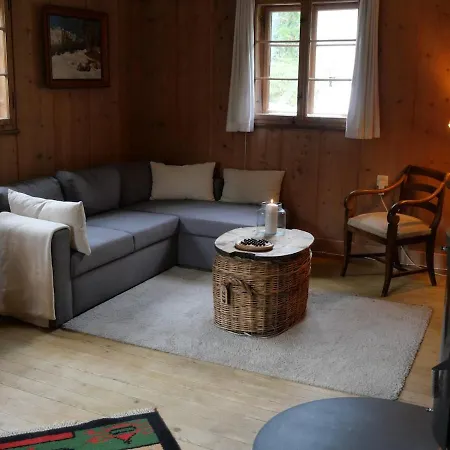 Carolina Gatekeeper's House Holiday home Zernez